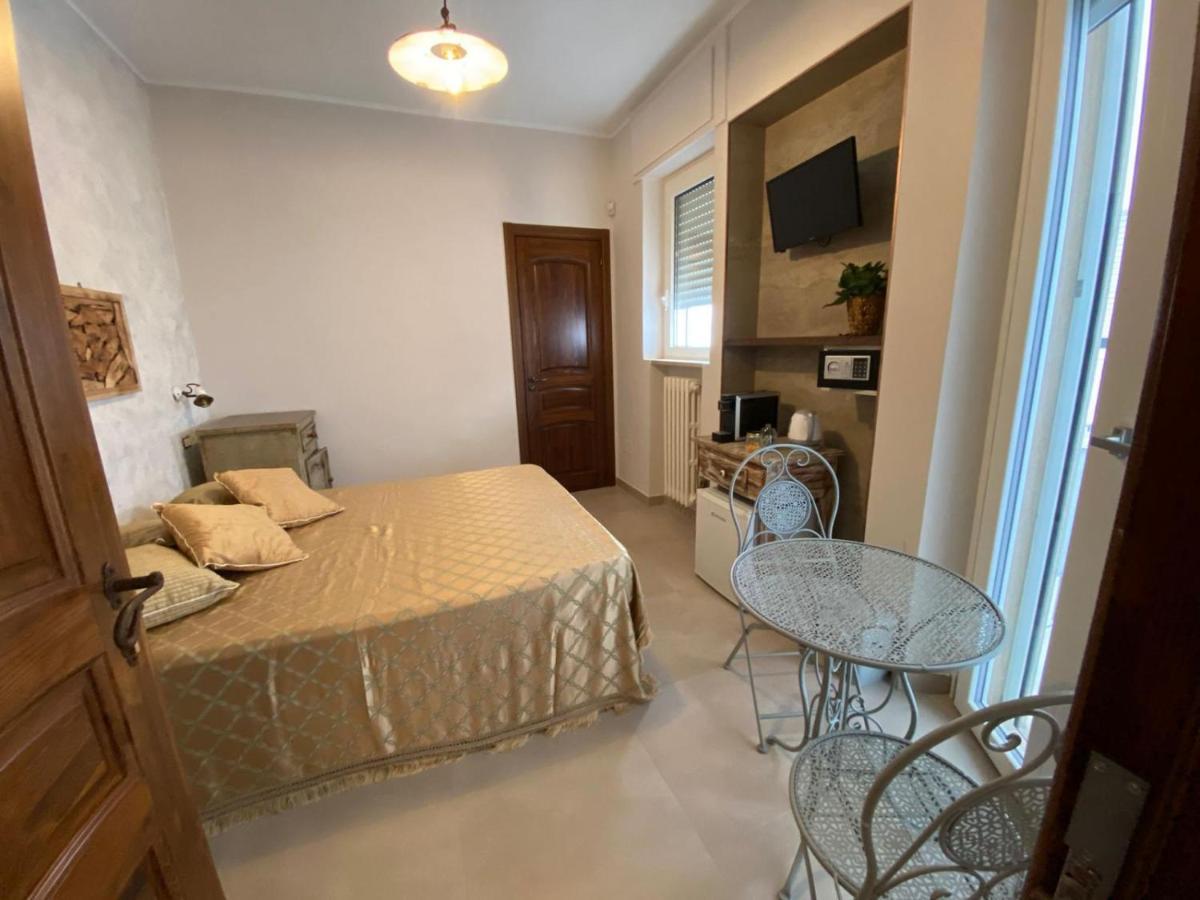 La Fontanella Bed and Breakfast Lecce Exteriör bild
